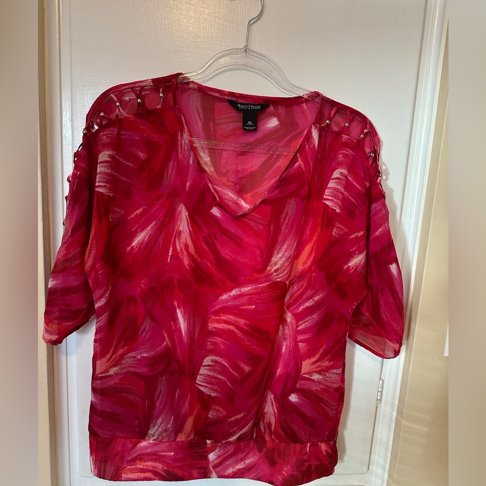 White House Black Market Red “Brush Strokes” Blouse